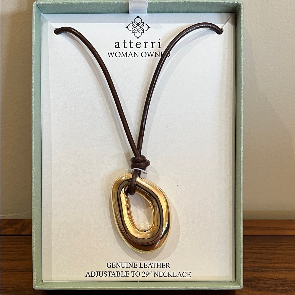 Atterri | Statement Piece Adjustable Leather Necklace